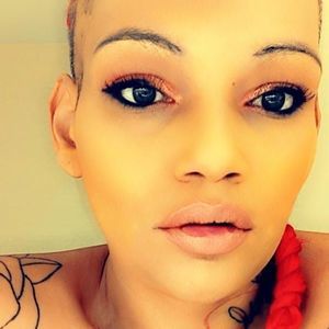 Meet your Posher, Vilma